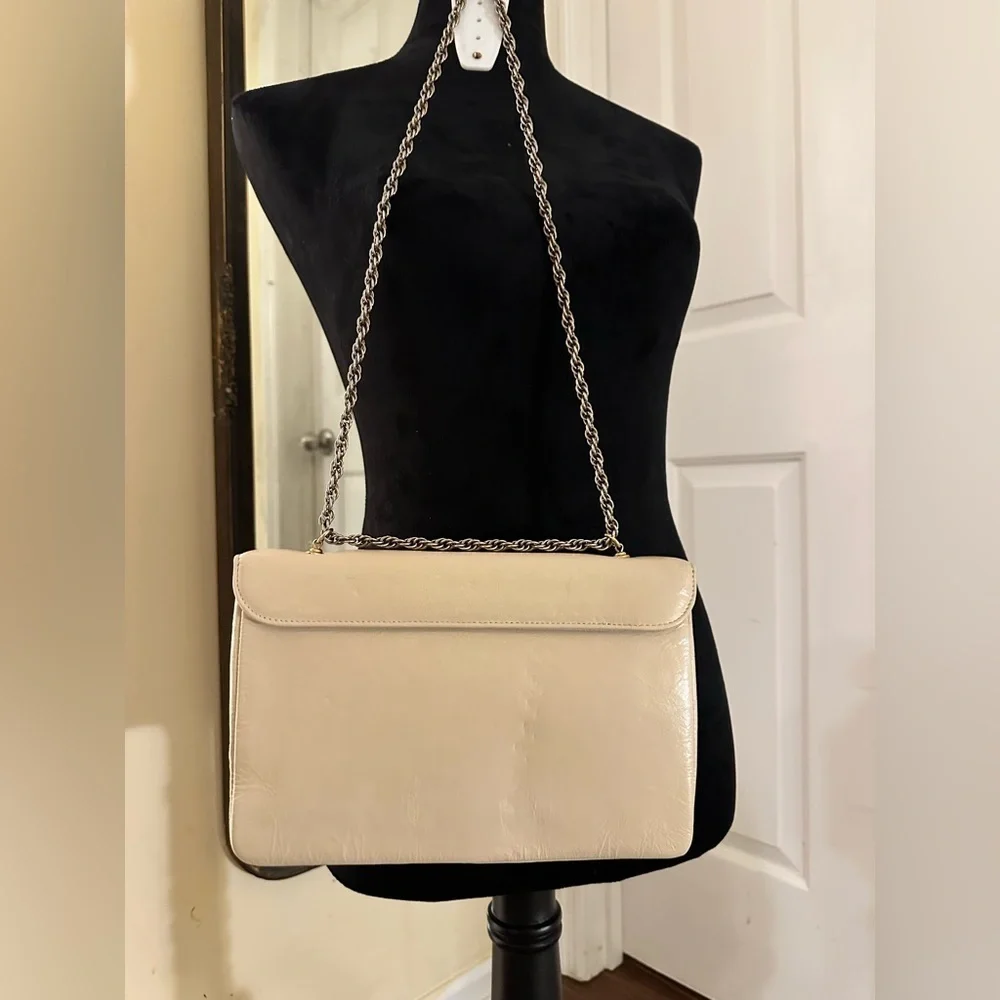 Vintage Coquette New York Leather Crossbody Bag - Picture 2 of 11